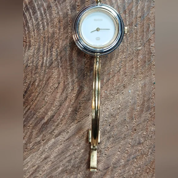 Gucci 11/12 Bezel Change Gold Tone Watch Authentic & Working - Picture 6 of 13